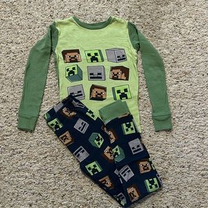Boys Minecraft Jammie’s. Size 8